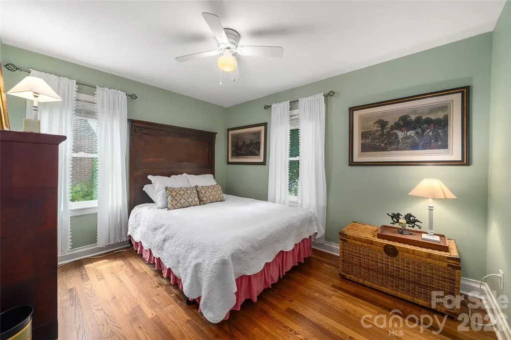 43 Morris Street Asheville NC 28806