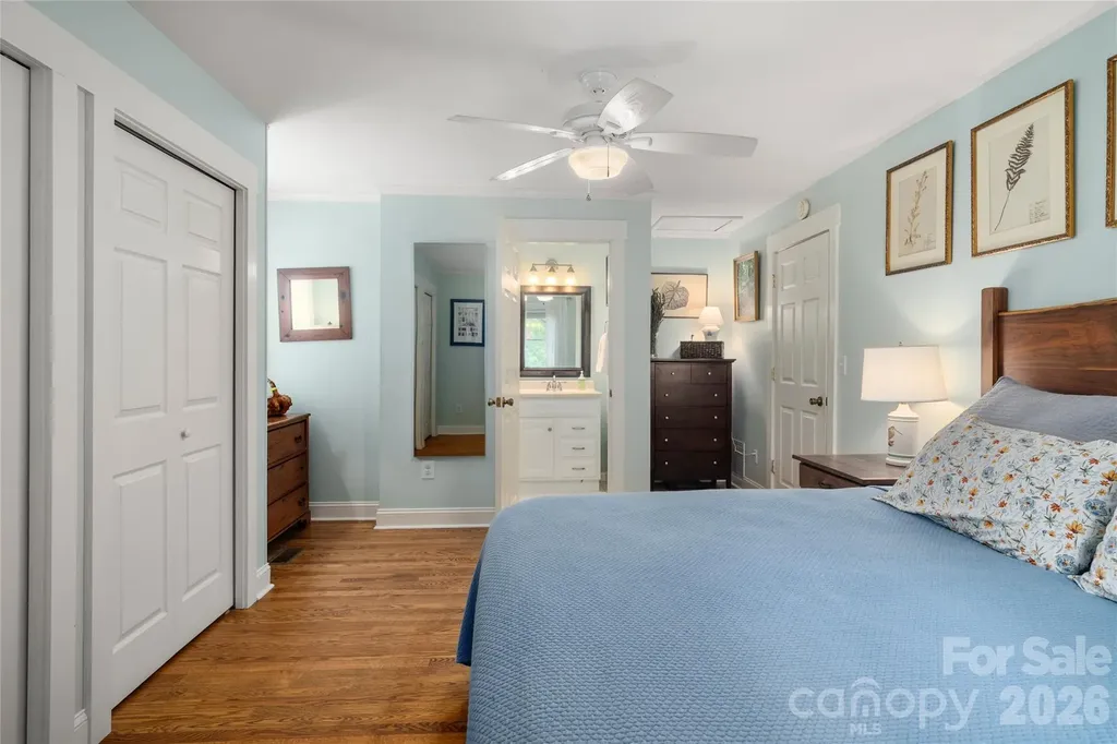 43 Morris Street Asheville NC 28806