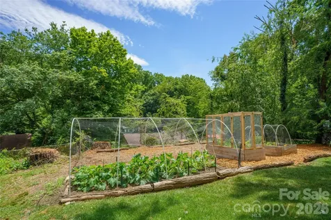 43 Morris Street Asheville NC 28806