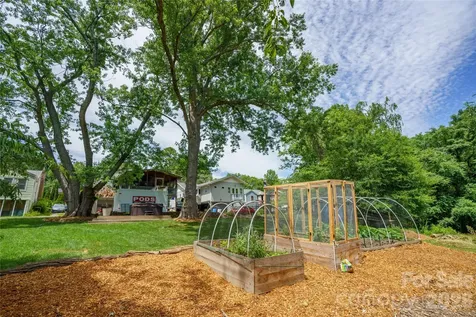 43 Morris Street Asheville NC 28806