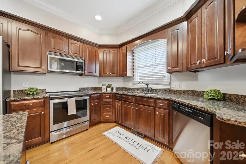 1710 30th Avenue Drive NE Hickory NC 28601