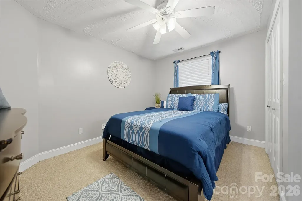 1710 30th Avenue Drive NE Hickory NC 28601