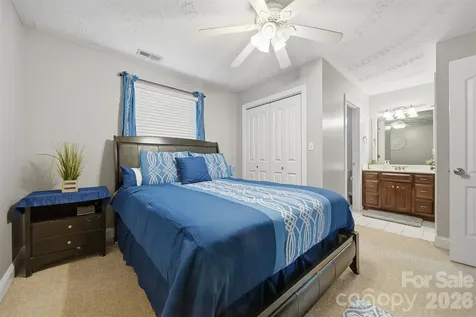 1710 30th Avenue Drive NE Hickory NC 28601