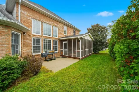 1710 30th Avenue Drive NE Hickory NC 28601