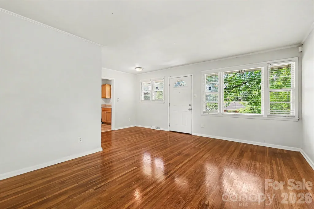 2000 Russell Avenue Charlotte NC 28216