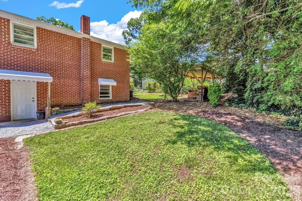 907 W Blue Ridge Road East Flat Rock NC 28726