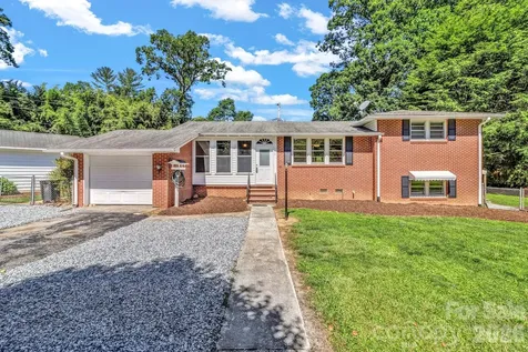 907 W Blue Ridge Road East Flat Rock NC 28726
