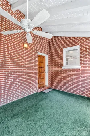 907 W Blue Ridge Road East Flat Rock NC 28726