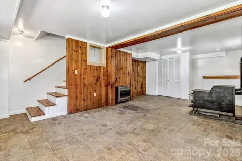 907 W Blue Ridge Road East Flat Rock NC 28726