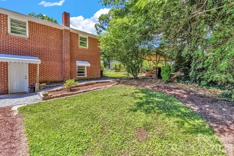 907 W Blue Ridge Road East Flat Rock NC 28726