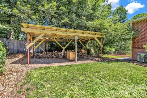 907 W Blue Ridge Road East Flat Rock NC 28726