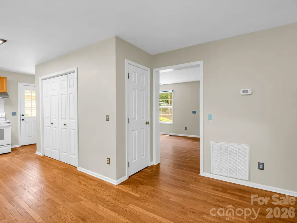 30 Lake Forest Lane Hendersonville NC 28739