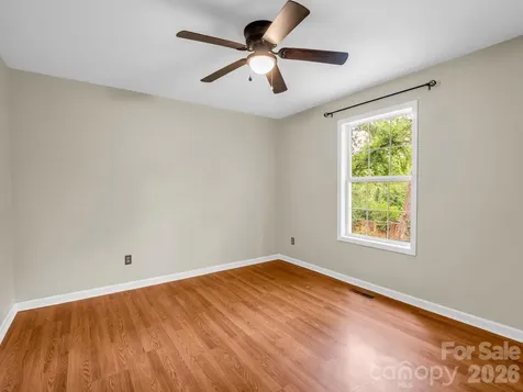 30 Lake Forest Lane Hendersonville NC 28739