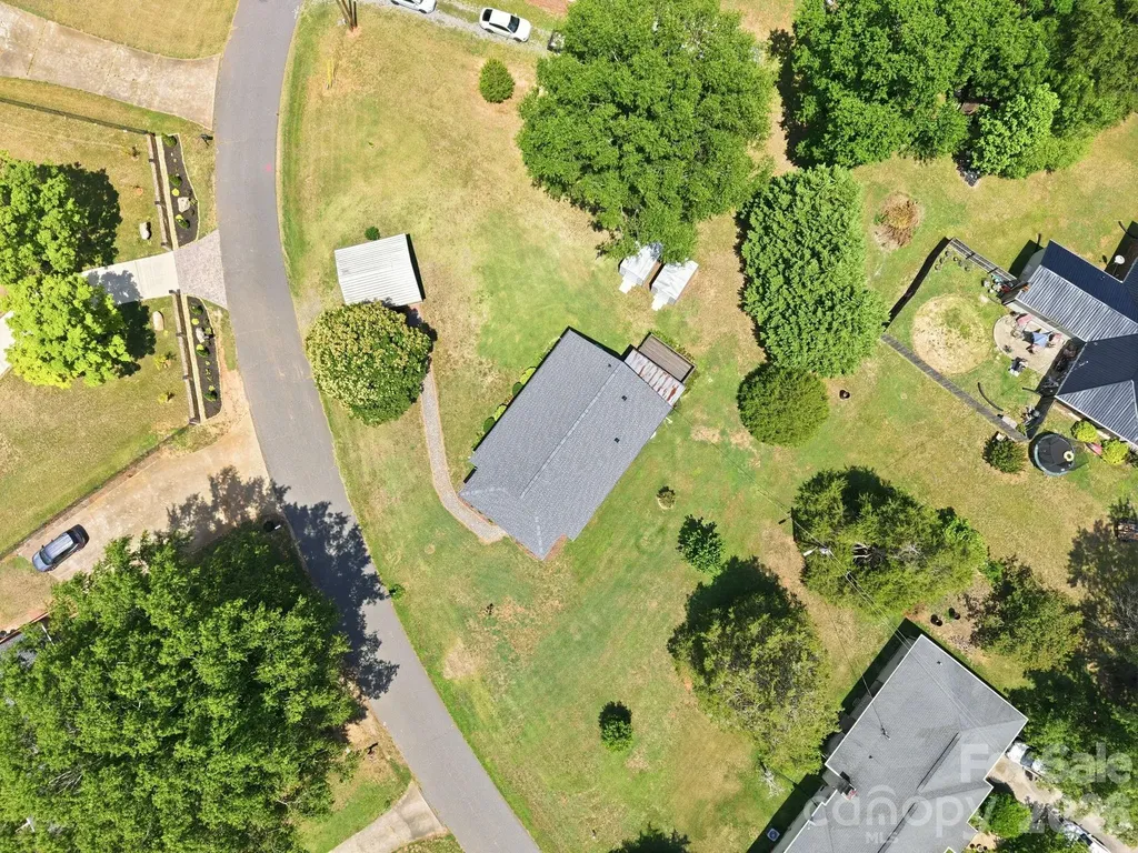 144 E Park Road Ellenboro NC 28040