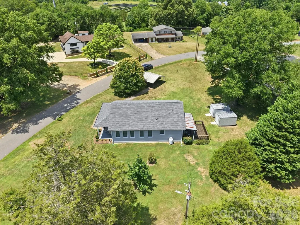 144 E Park Road Ellenboro NC 28040