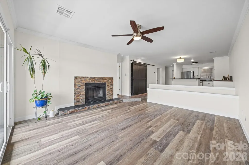 7332 Lakefront Drive Charlotte NC 28278