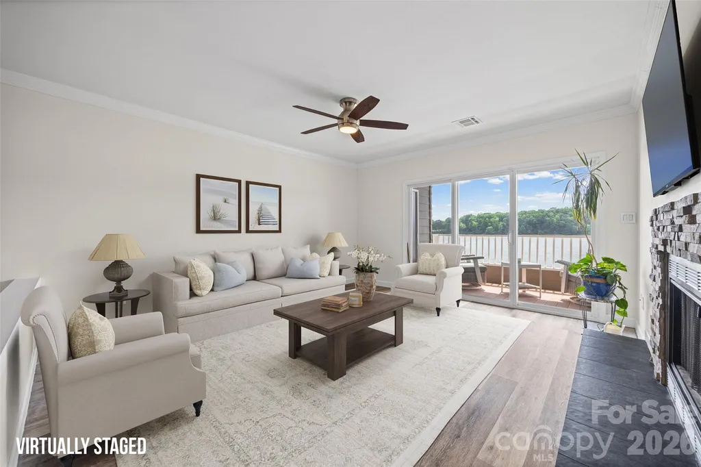 7332 Lakefront Drive Charlotte NC 28278