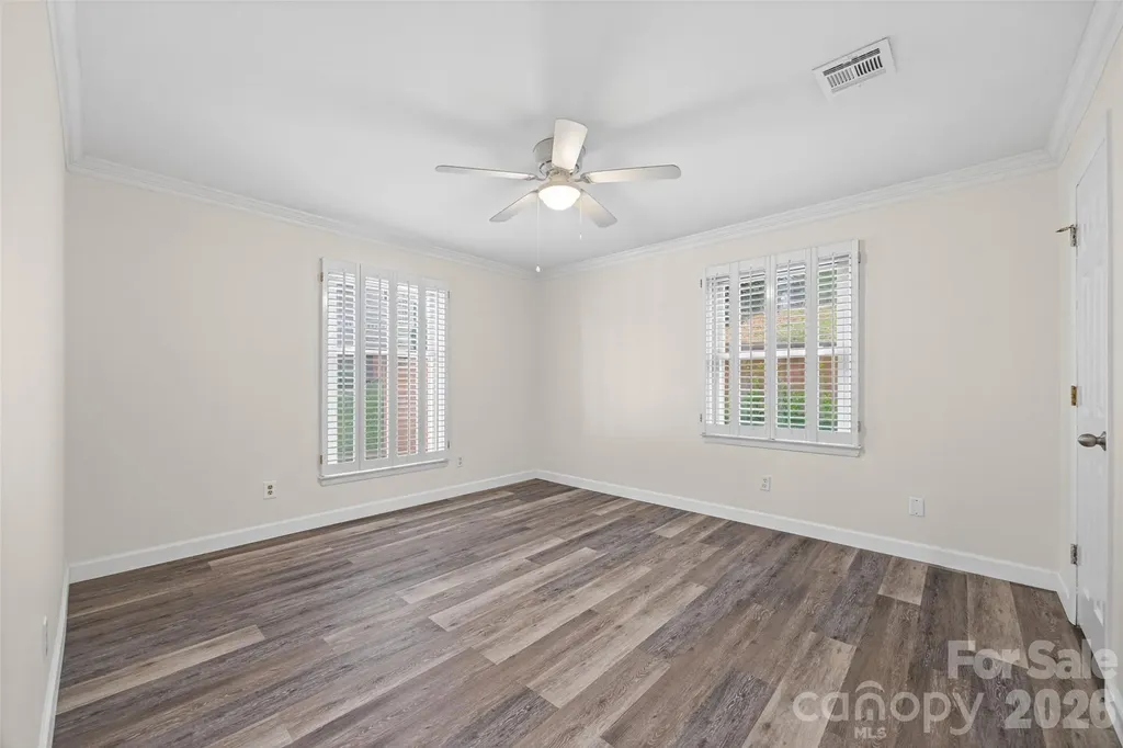 7332 Lakefront Drive Charlotte NC 28278