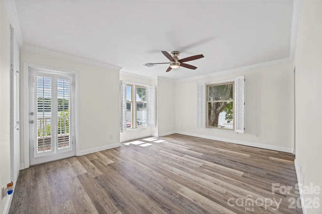 7332 Lakefront Drive Charlotte NC 28278