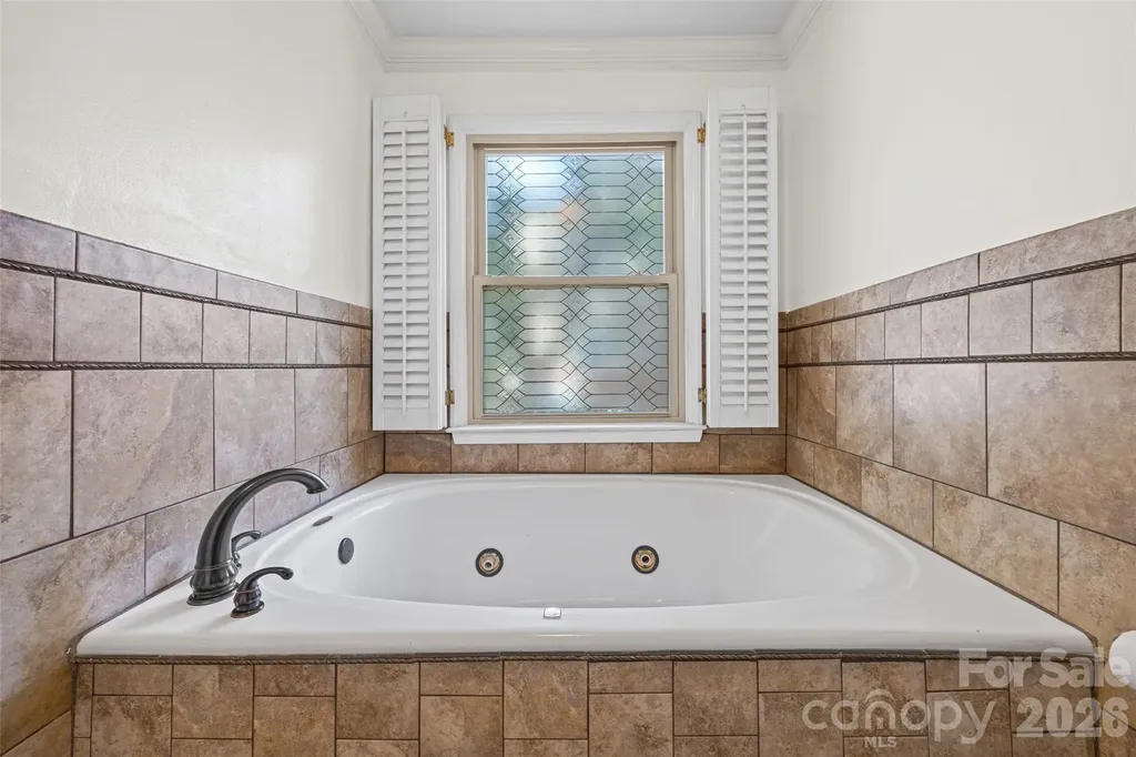 7332 Lakefront Drive Charlotte NC 28278