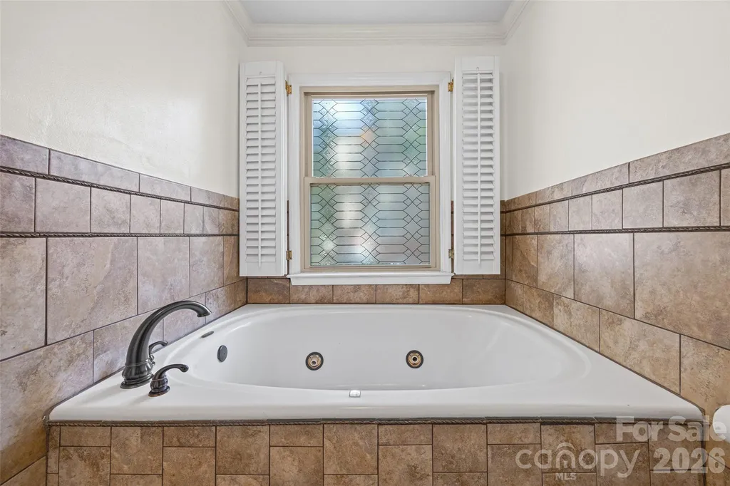 7332 Lakefront Drive Charlotte NC 28278