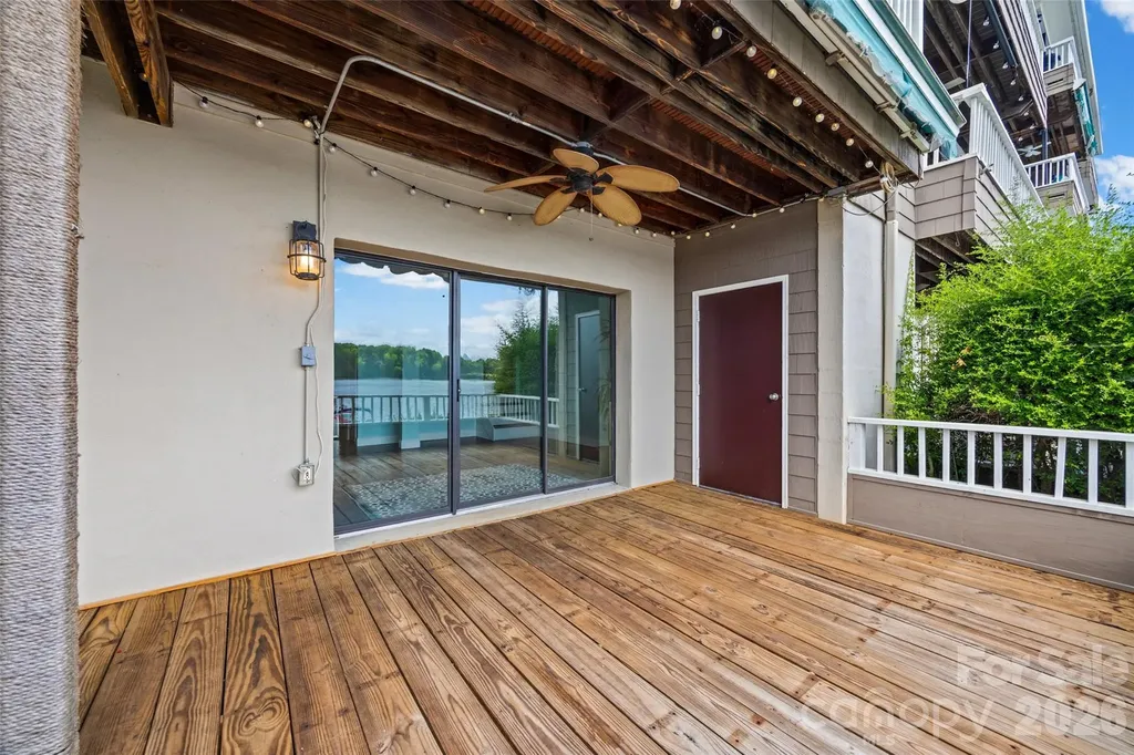 7332 Lakefront Drive Charlotte NC 28278