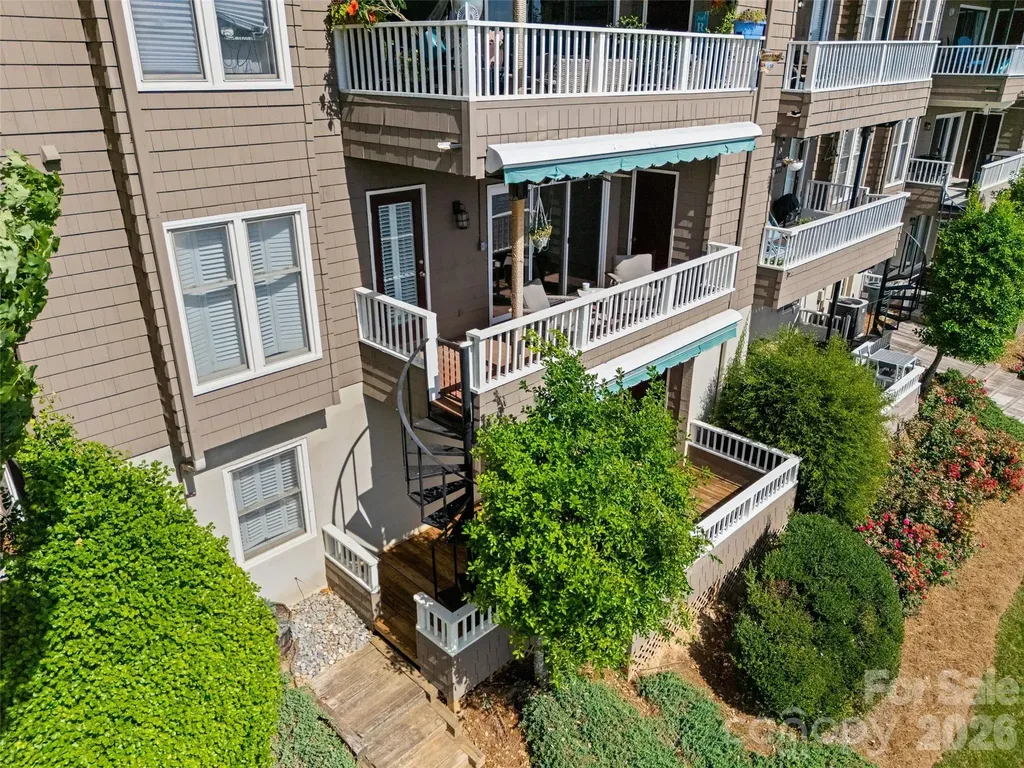 7332 Lakefront Drive Charlotte NC 28278
