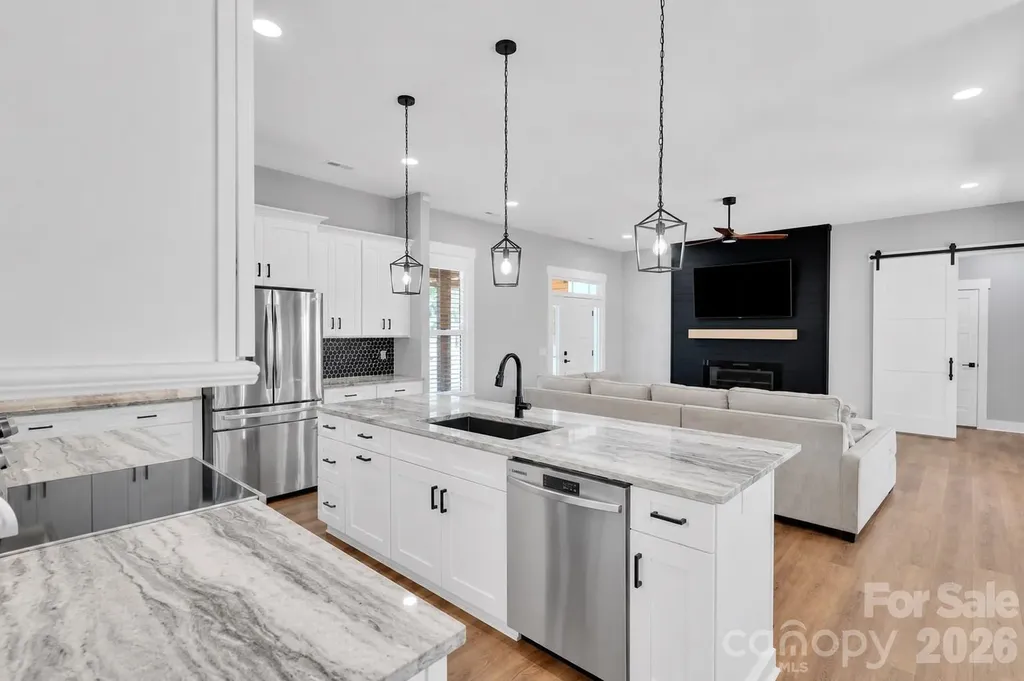2754 Emperor Street Claremont NC 28610
