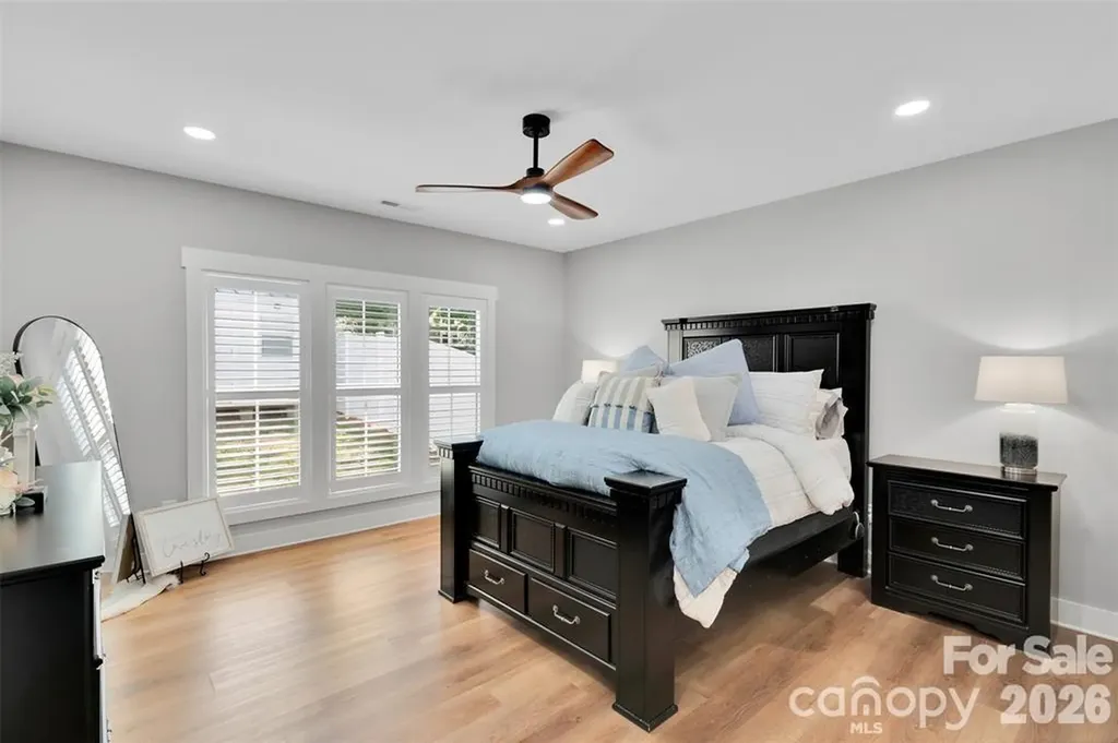 2754 Emperor Street Claremont NC 28610