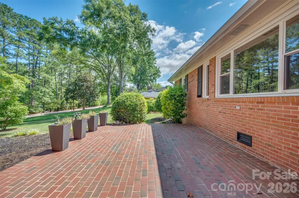 271 Mccall Drive Forest City NC 28043