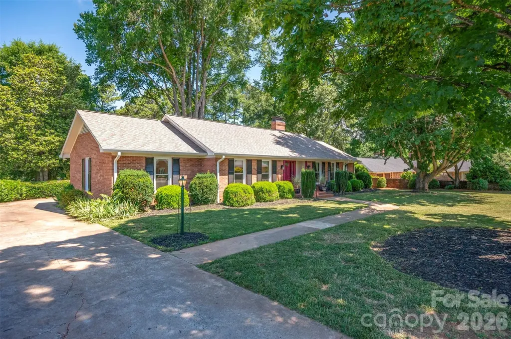 271 Mccall Drive Forest City NC 28043