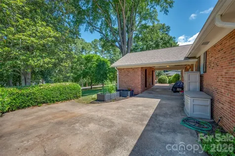271 Mccall Drive Forest City NC 28043