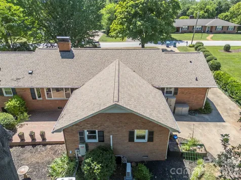 271 Mccall Drive Forest City NC 28043