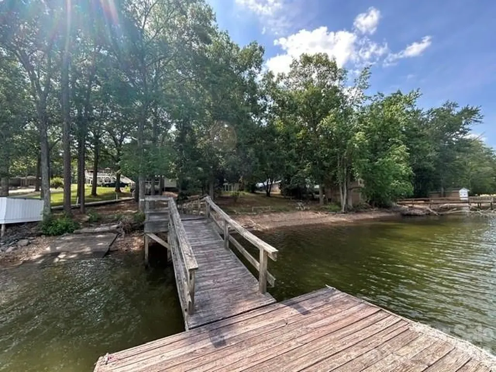 135 Panther Point Trail Richfield NC 28137