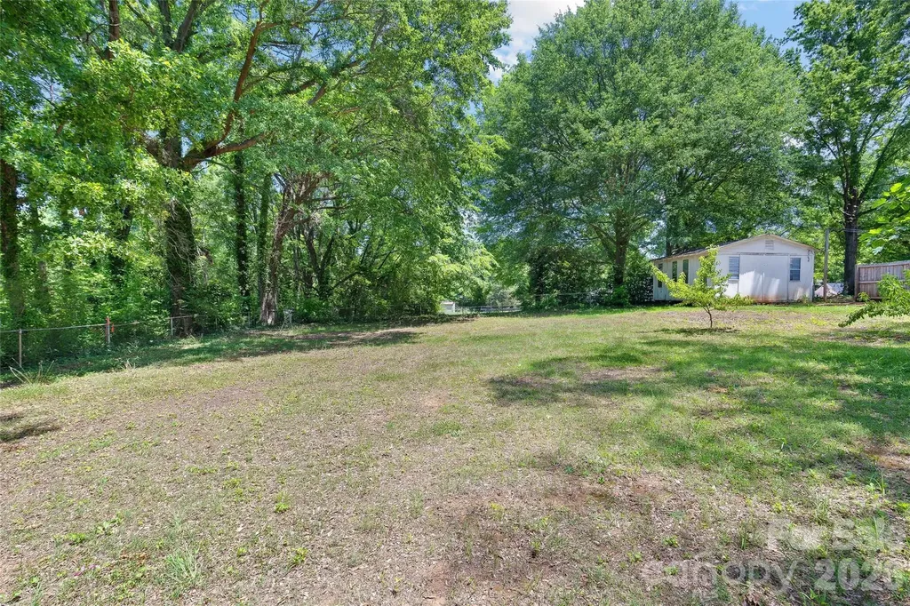 803 N Weldon Street Gastonia NC 28052