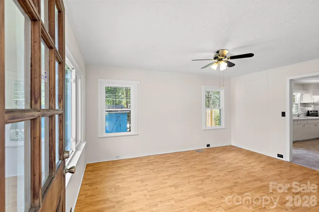 803 N Weldon Street Gastonia NC 28052