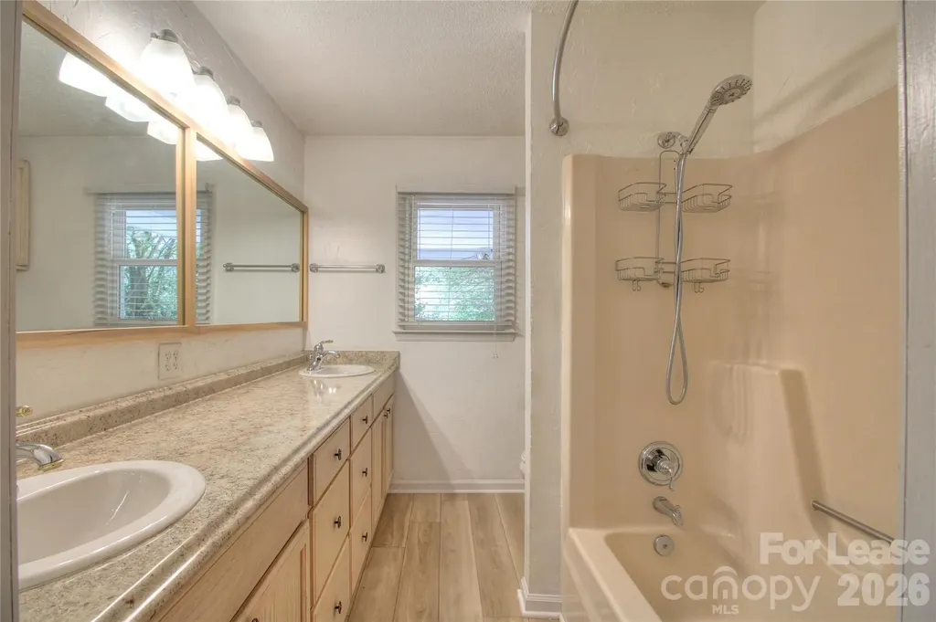 1112 Willoughby Road Monroe NC 28110