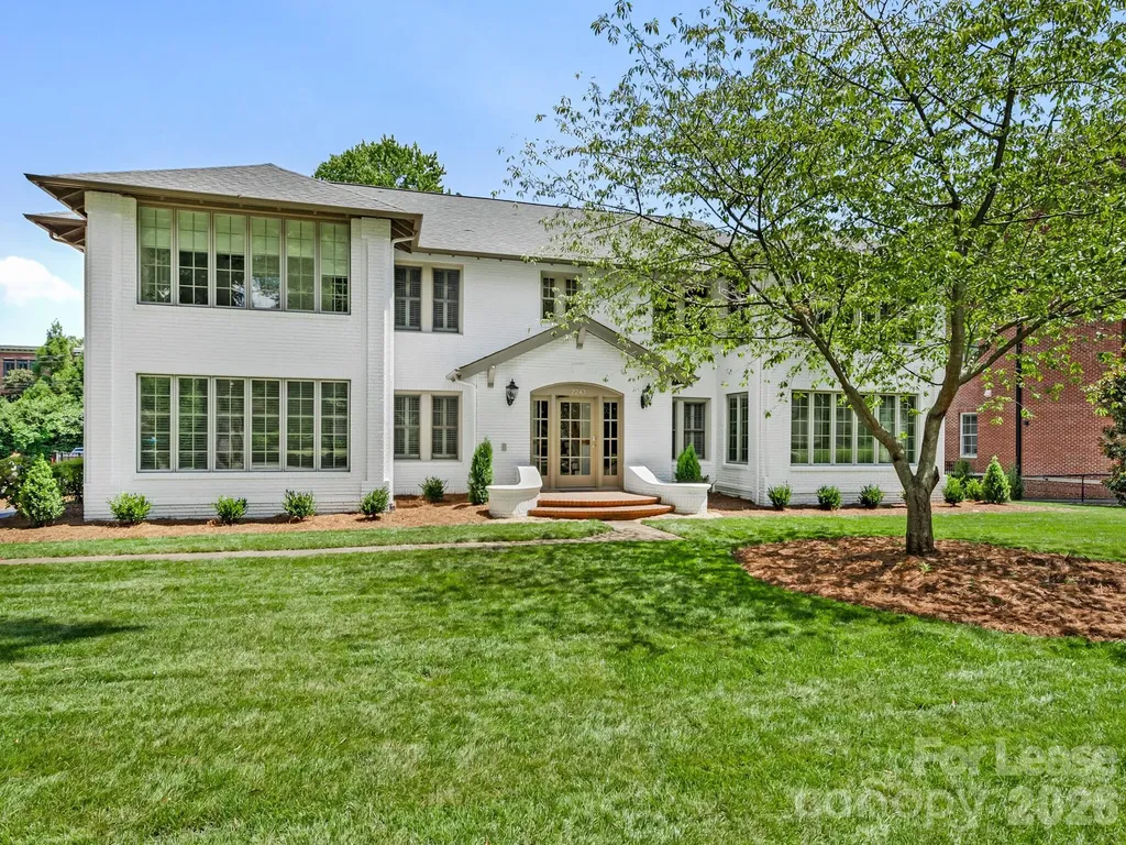 2243 Selwyn Avenue Charlotte NC 28207