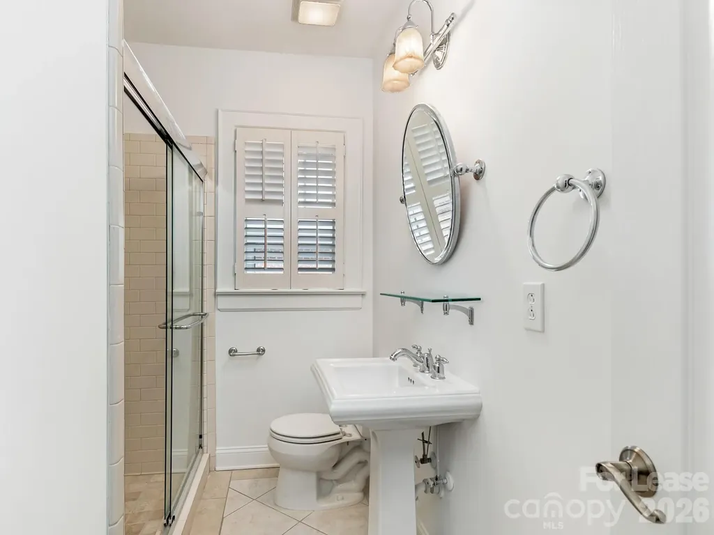 2243 Selwyn Avenue Charlotte NC 28207