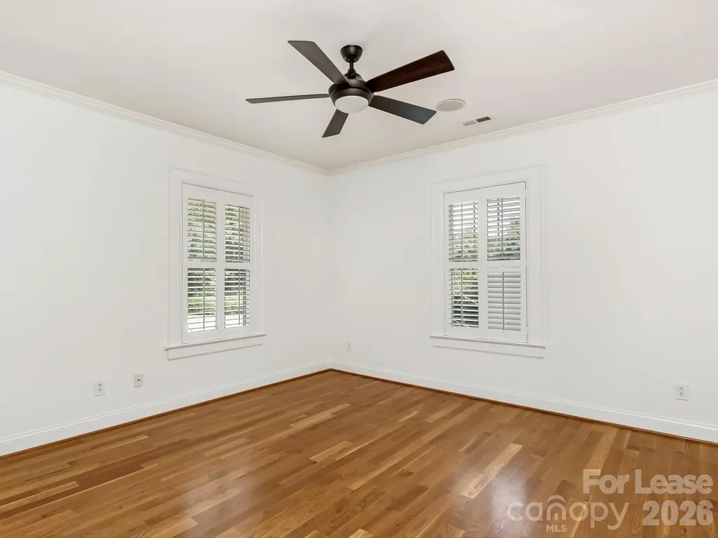 2243 Selwyn Avenue Charlotte NC 28207