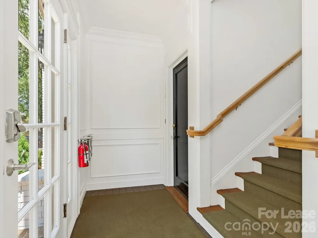 2243 Selwyn Avenue Charlotte NC 28207