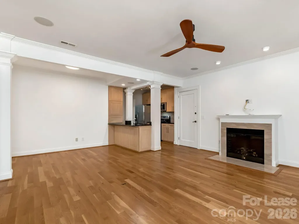 2243 Selwyn Avenue Charlotte NC 28207