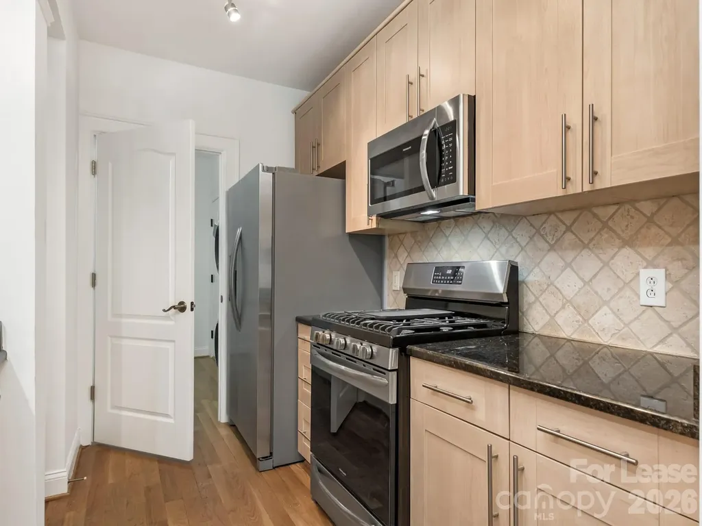 2243 Selwyn Avenue Charlotte NC 28207
