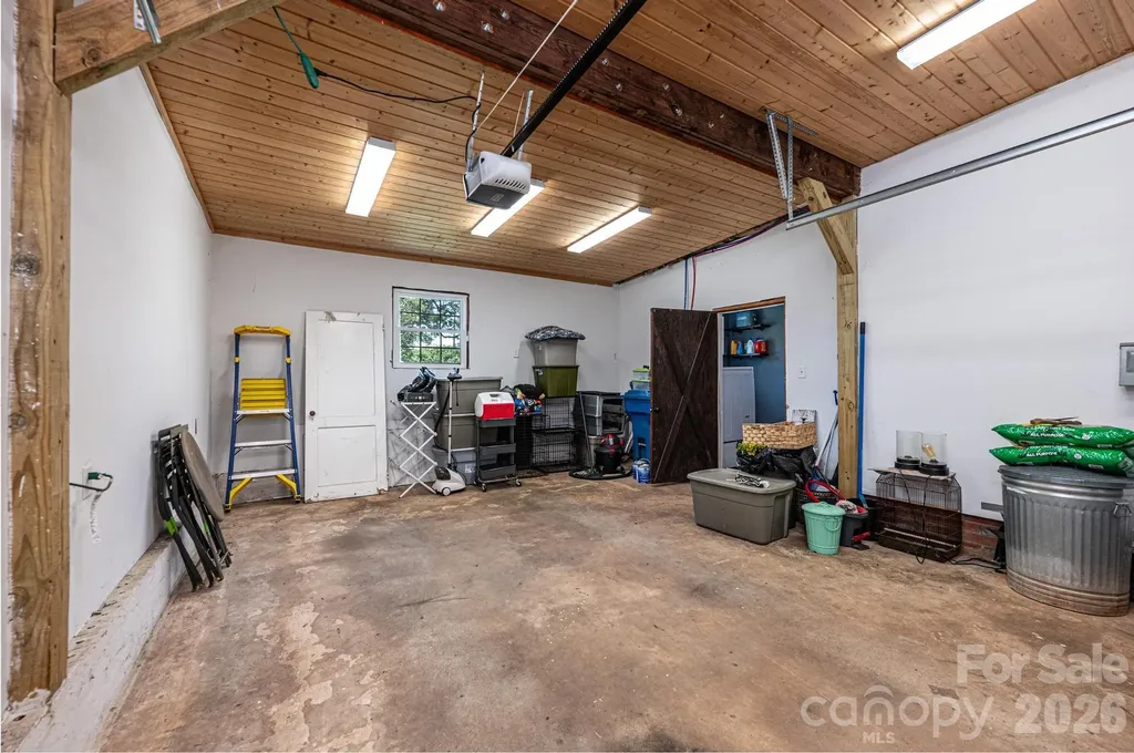 1240 12th Street Place NW Hickory NC 28601