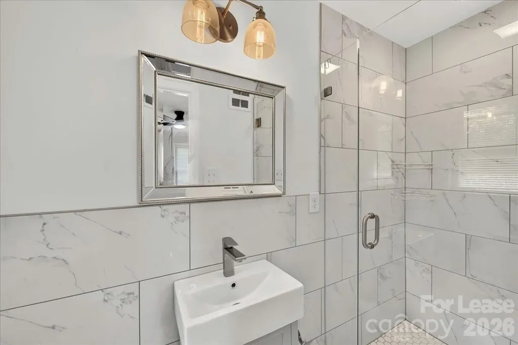 3237 Harrow Place Charlotte NC 28205