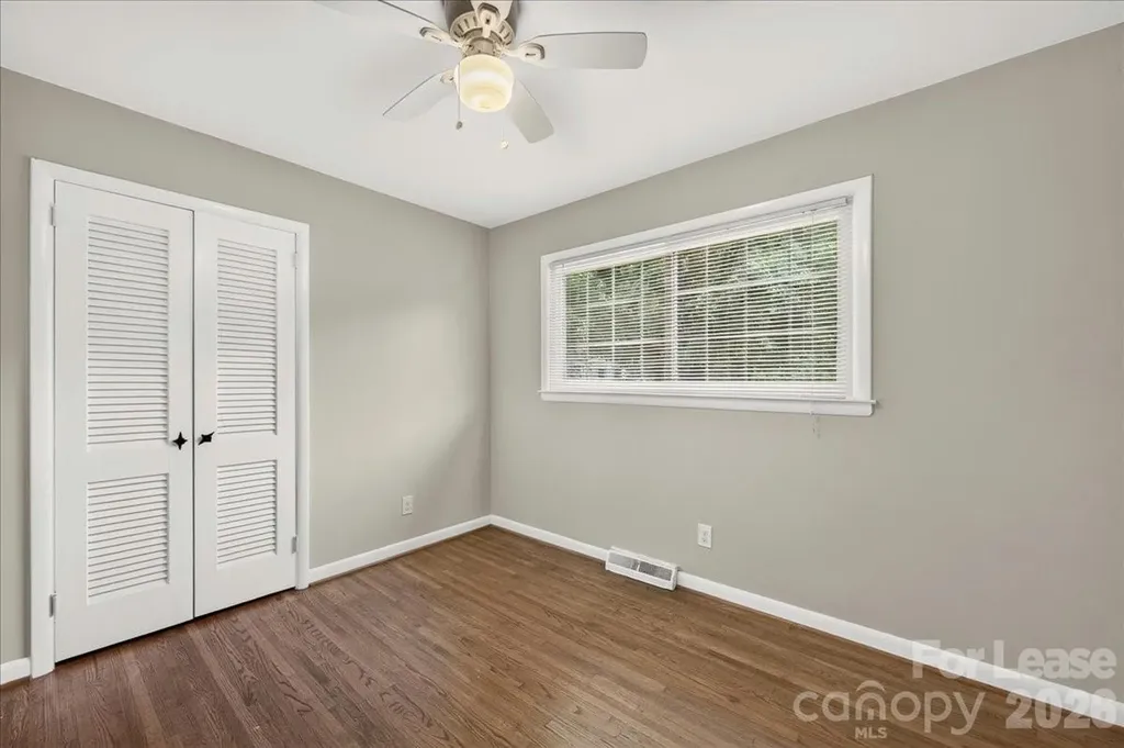 3237 Harrow Place Charlotte NC 28205