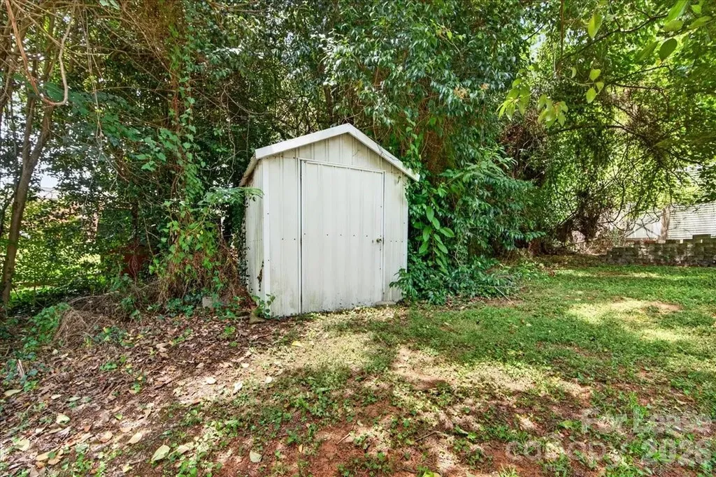 3237 Harrow Place Charlotte NC 28205