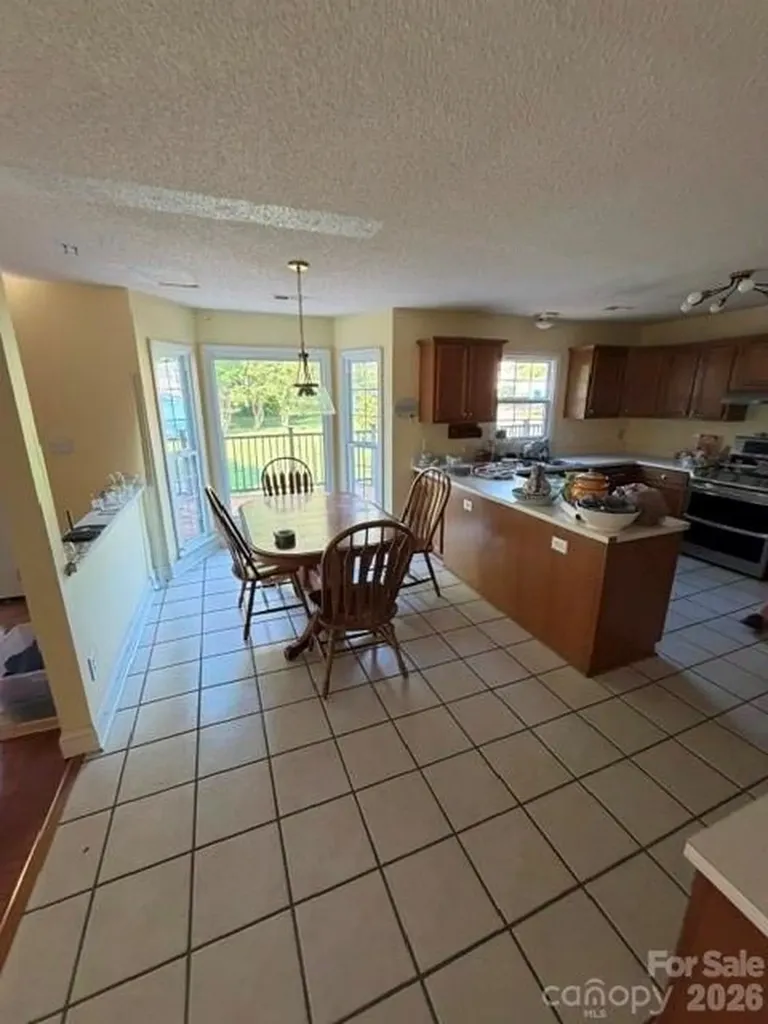 1125 Sunnyview Circle Matthews NC 28105