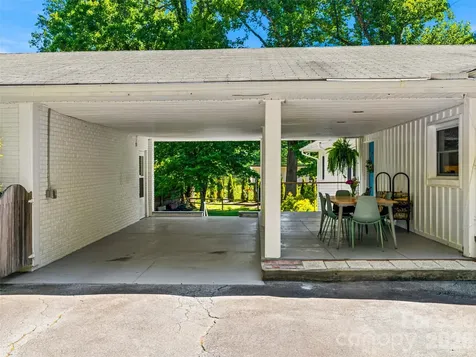 106 Skyway Drive Hendersonville NC 28739