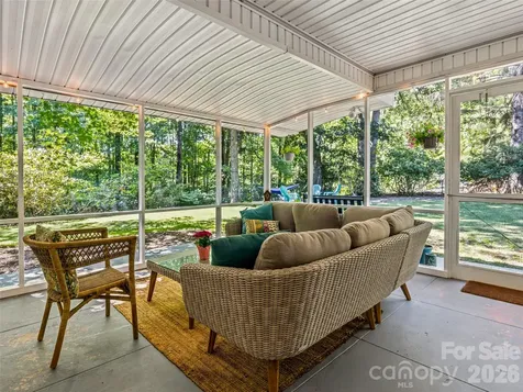 106 Skyway Drive Hendersonville NC 28739